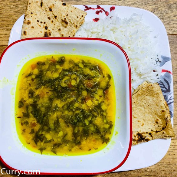 Tuvar Spinach Dal Simple Recipe1