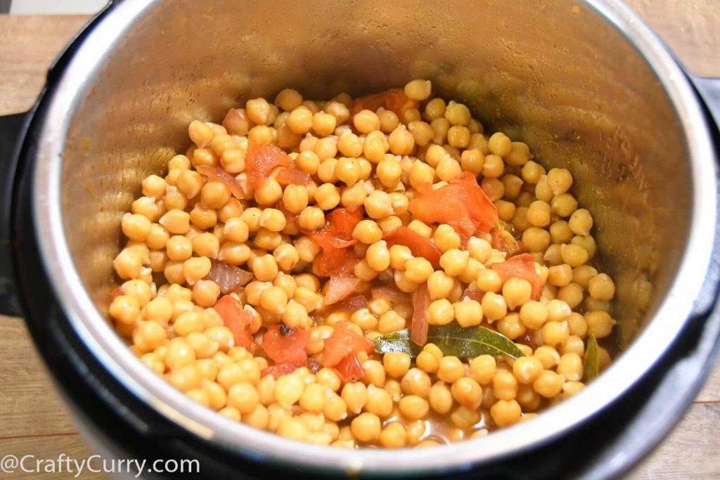 instant-pot-chole-masala-chick-peas-recipe