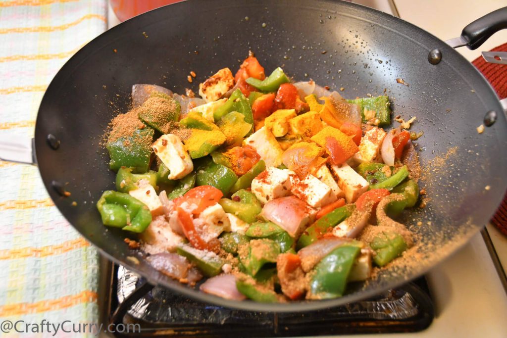 Kadhai-paneer-cottage-cheese-Bell-peppers-easy-recipe