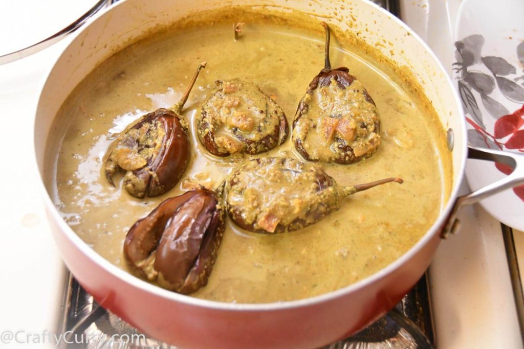 baghare-baigan-tempered-eggplant-recipe