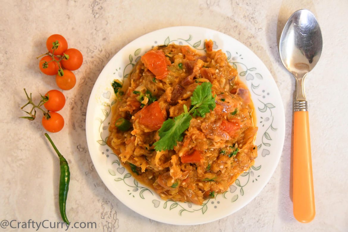 Baigan-ka-bharta-Eggplant-mash-recipe22