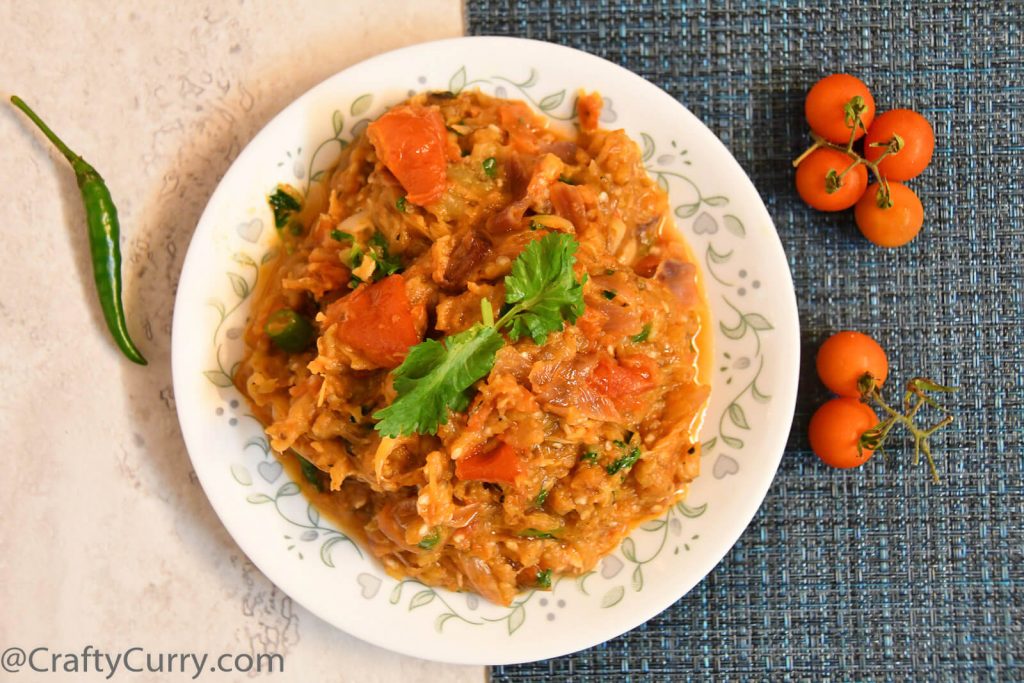 Baigan-ka-bharta-Eggplant-mash-recipe26