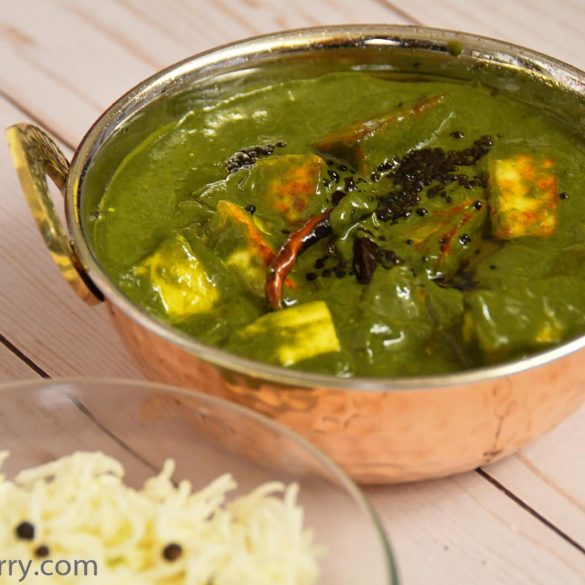 Lehsunia-sag-paneer-cottage-cheese-spinach-gravy