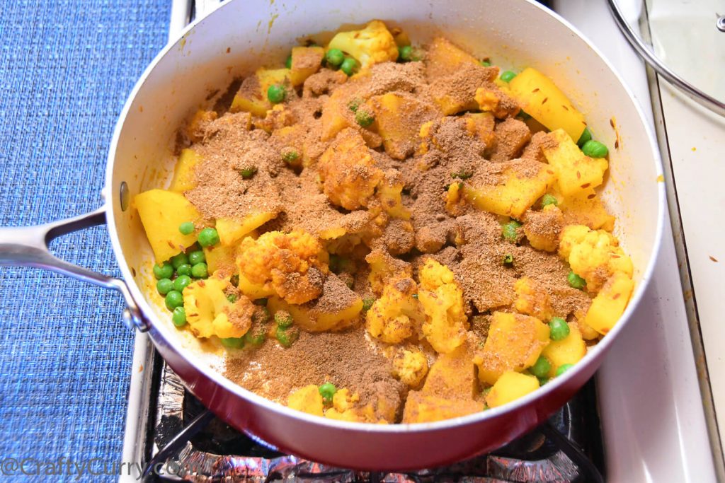 aloo-gobhi-matar-potato-cauliflower-peas-recipe