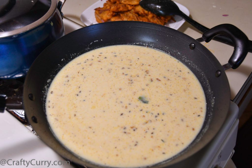 punjabi-kadhi-onion-fritters-recipe